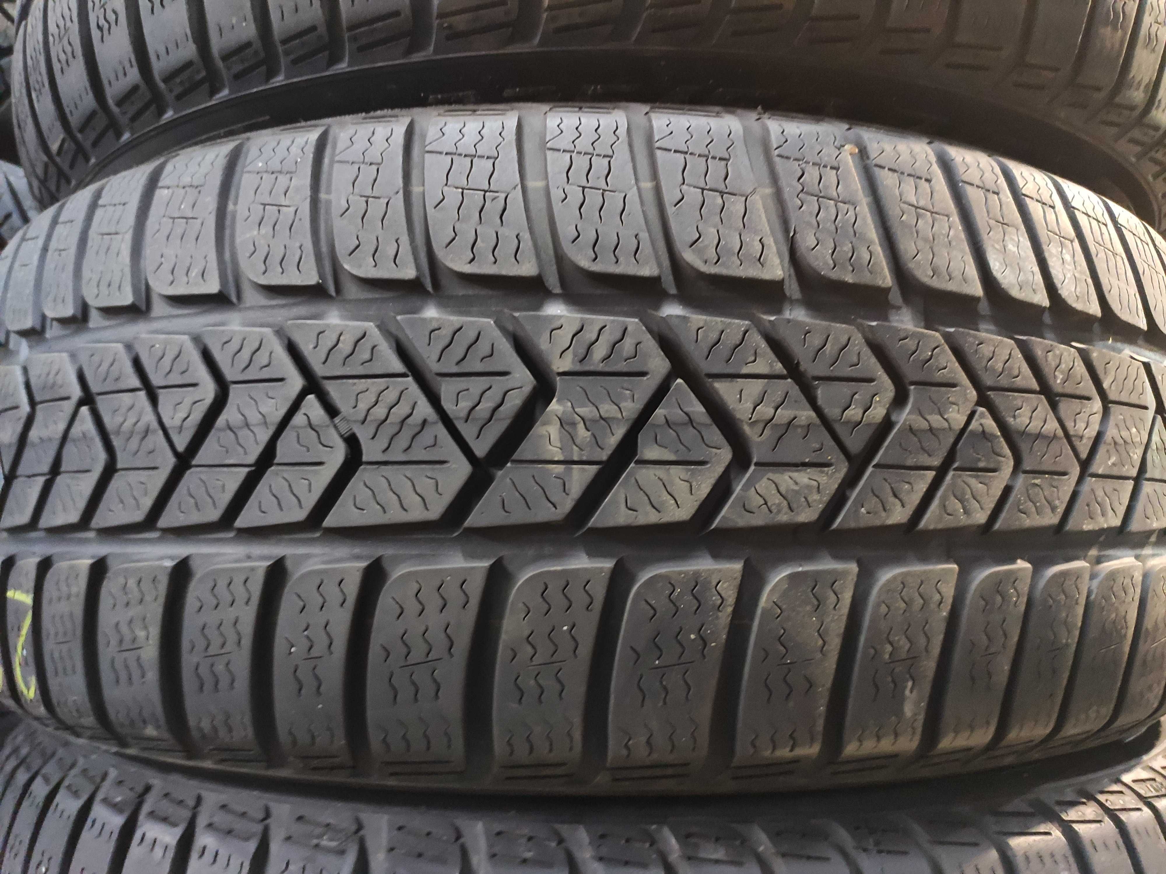 4бр Зимни Гуми 225 50 18 - Pirelli