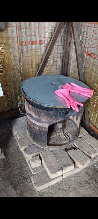 Konteyner baliq saboy sotiladi akvariumi bilan