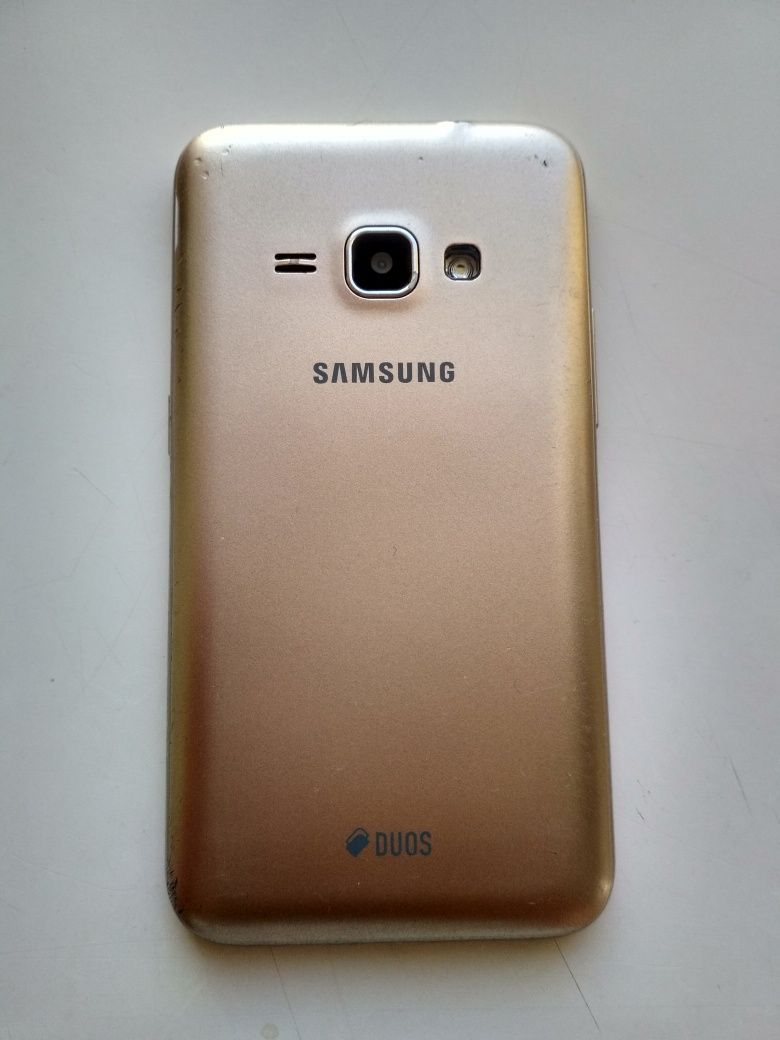 Продам смартфон Samsung