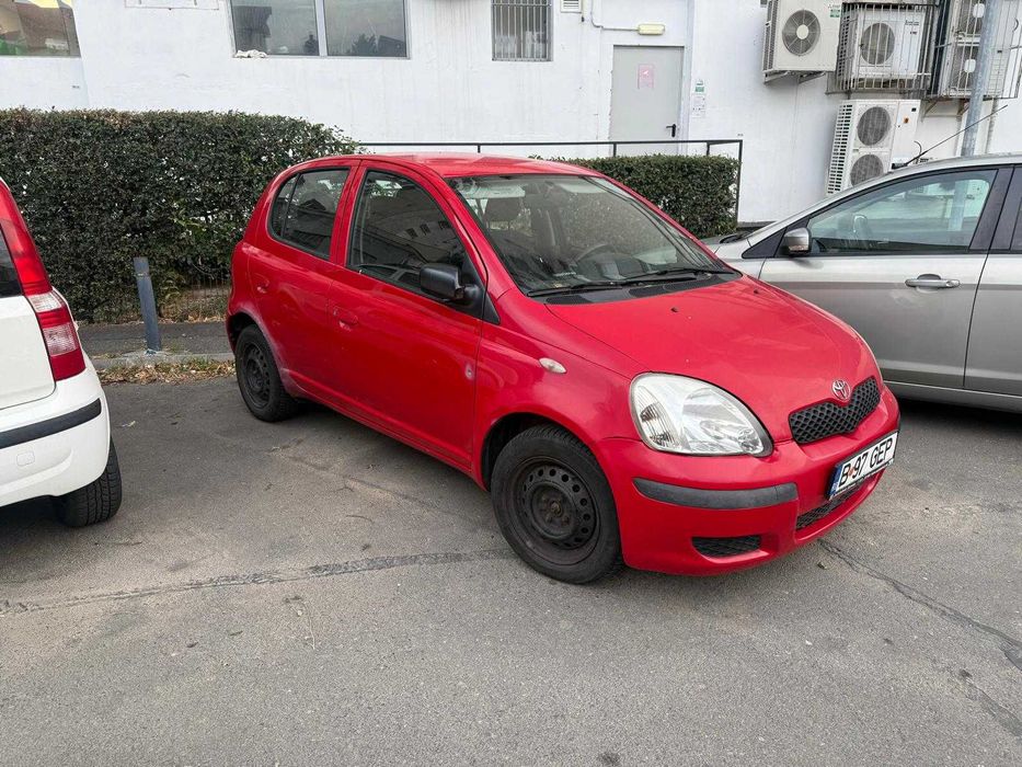 Auto - Toyota Yaris pentru program Rabla
