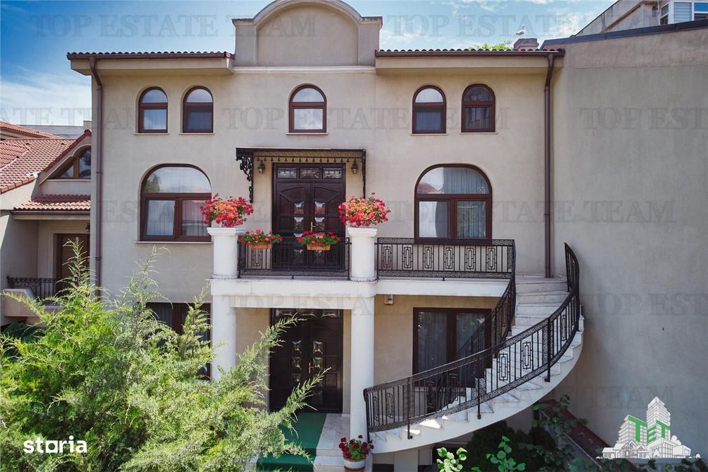 Vila de lux eleganta si confort la superlativ