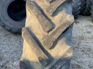 Anvelope sh 12.4 R32