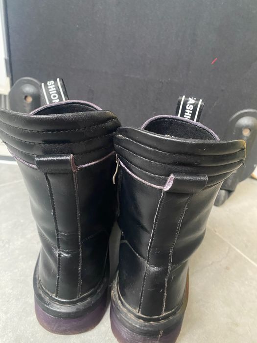 Обувки, черни боти