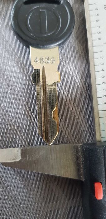 Заготовка (ненарязан ключ) ключ за кемпери и каравани Zadi® STS