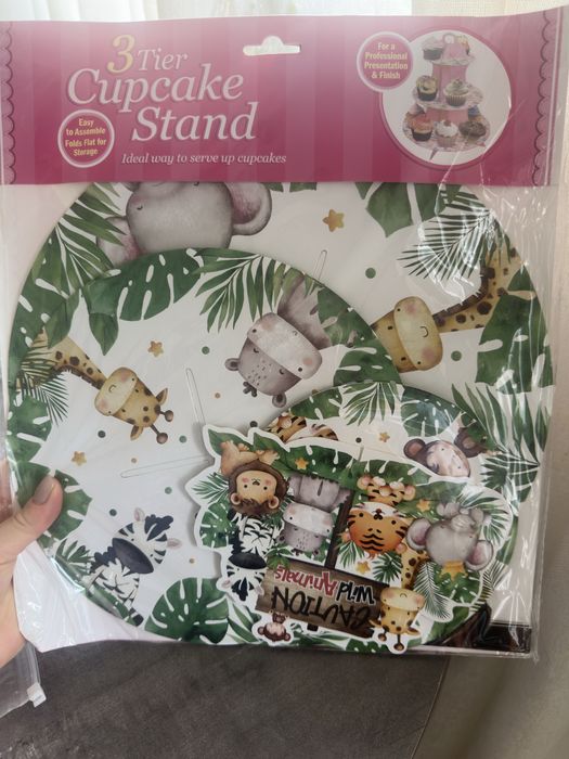 Стойка за кексчета/сандвичи