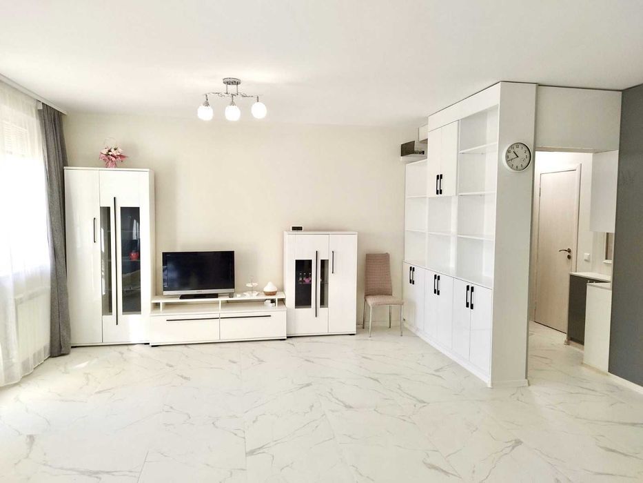 Дава се под наем Тристаен апартамент в София, Зона Б-18 - 100 кв.м за 850 € - Снимка #7