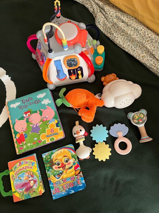 Лот детски играчки