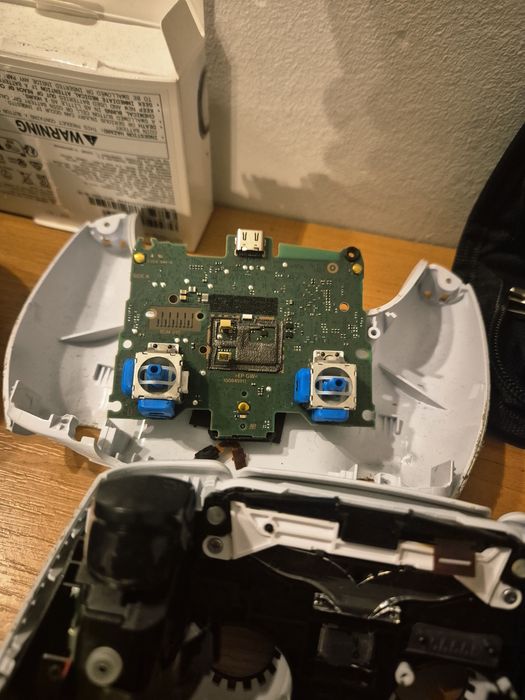 Serviciu de reparare stick drift permanent ps5 xbox,TMR si Hall Effect