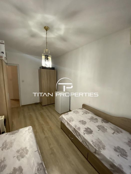 Продава се Двустаен апартамент в Бургас, Лазур - 67 кв.м за 2642 €/кв.м - Снимка #2