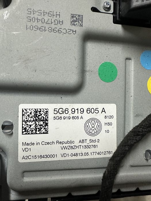 Display navigatie touchscreen MIB2 VW Golf 7, Passat B8 cod 5g6919605a