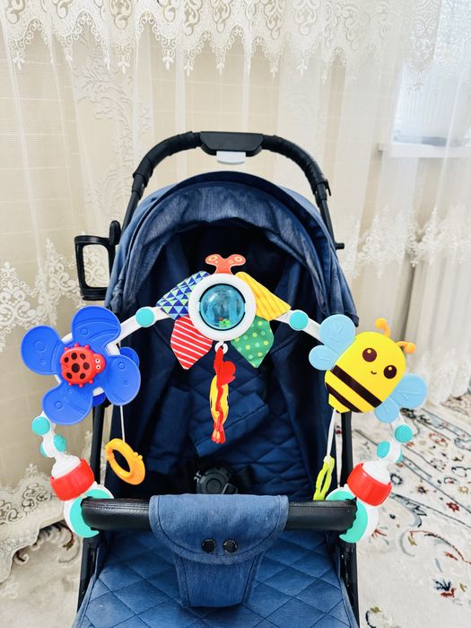 Продам игрушку подвеску новая