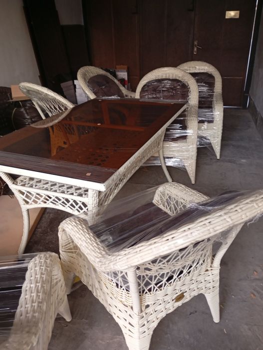 Ротанг тукима стол стуллари ишлаб чикарувчидан