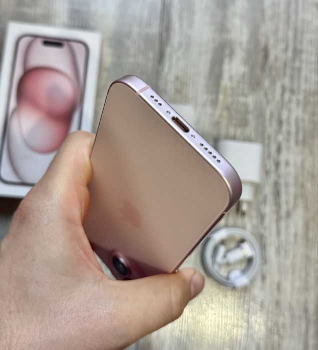 Iphone 15 128 GB Pink 100 % Battery Health Като Нов