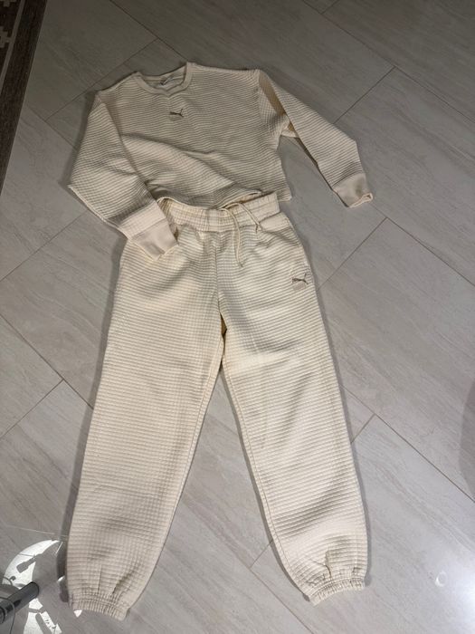 дамски спортен костюм Puma