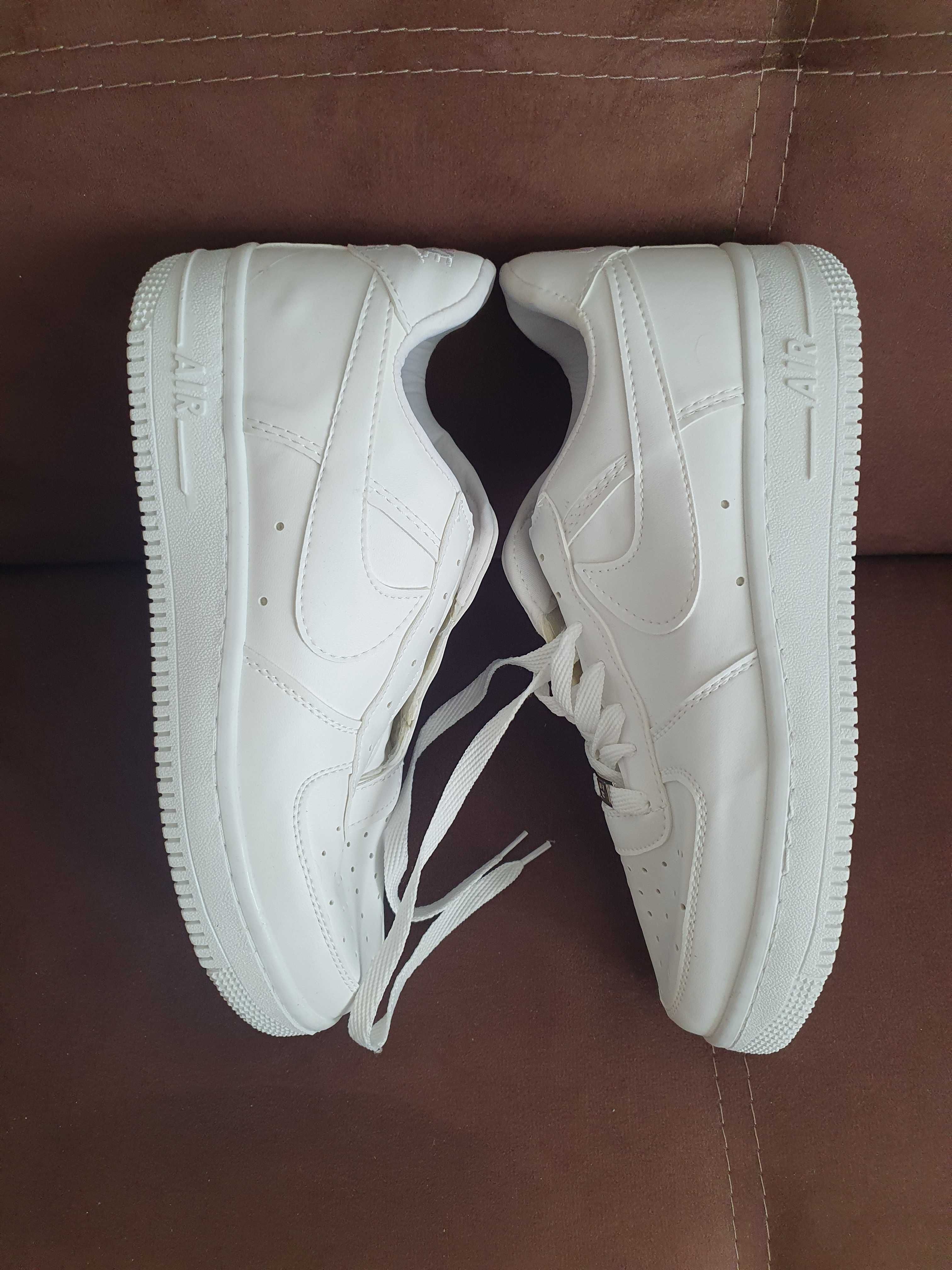 Nike air force 1 white