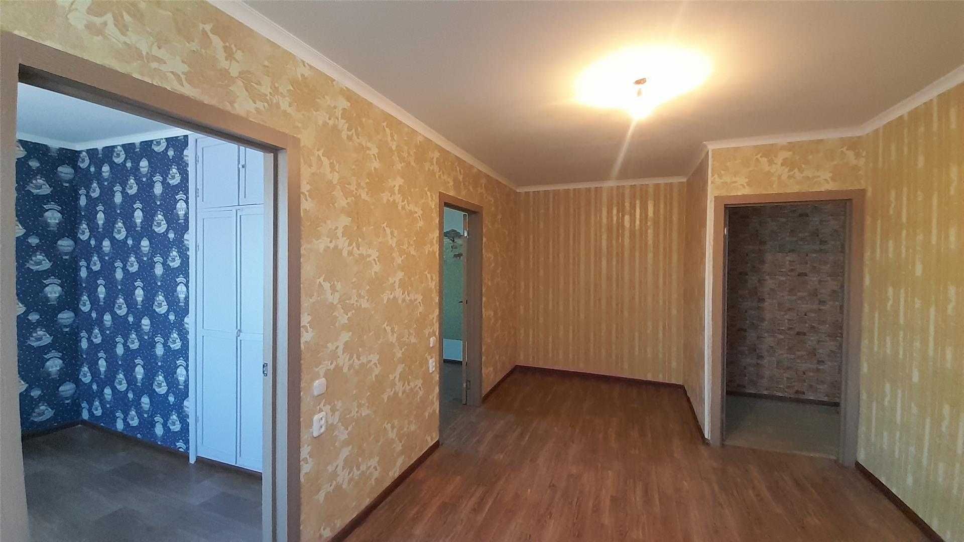 Продам 3 комн квартиру по ул Абая на 5 мкр