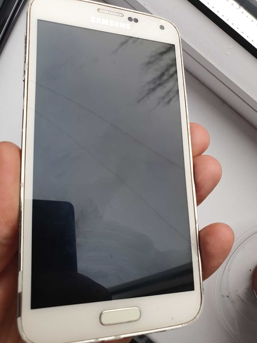 Telefoane pentru piese