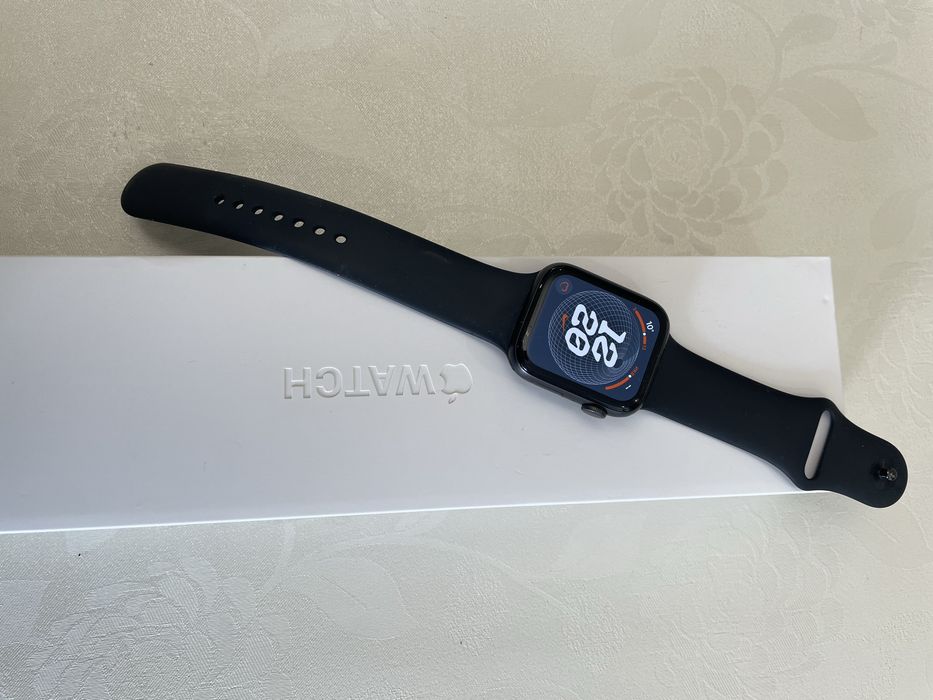 Apple watch 6 series 44