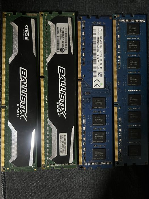 Placa de baza cu procesor si ram