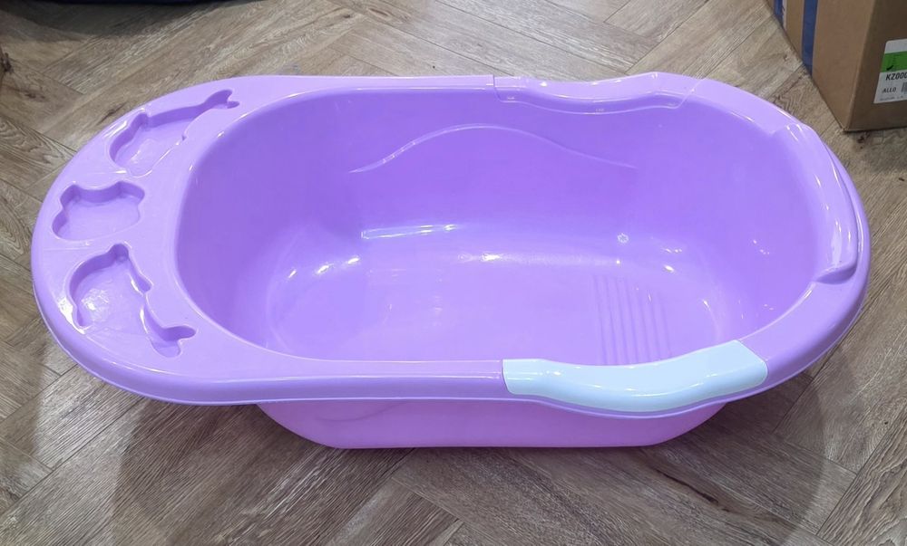 Отдам даром пластмассовую ванну детскую
