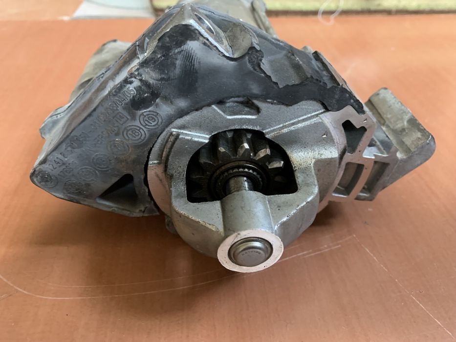 Стартер за bmw 2.0 d