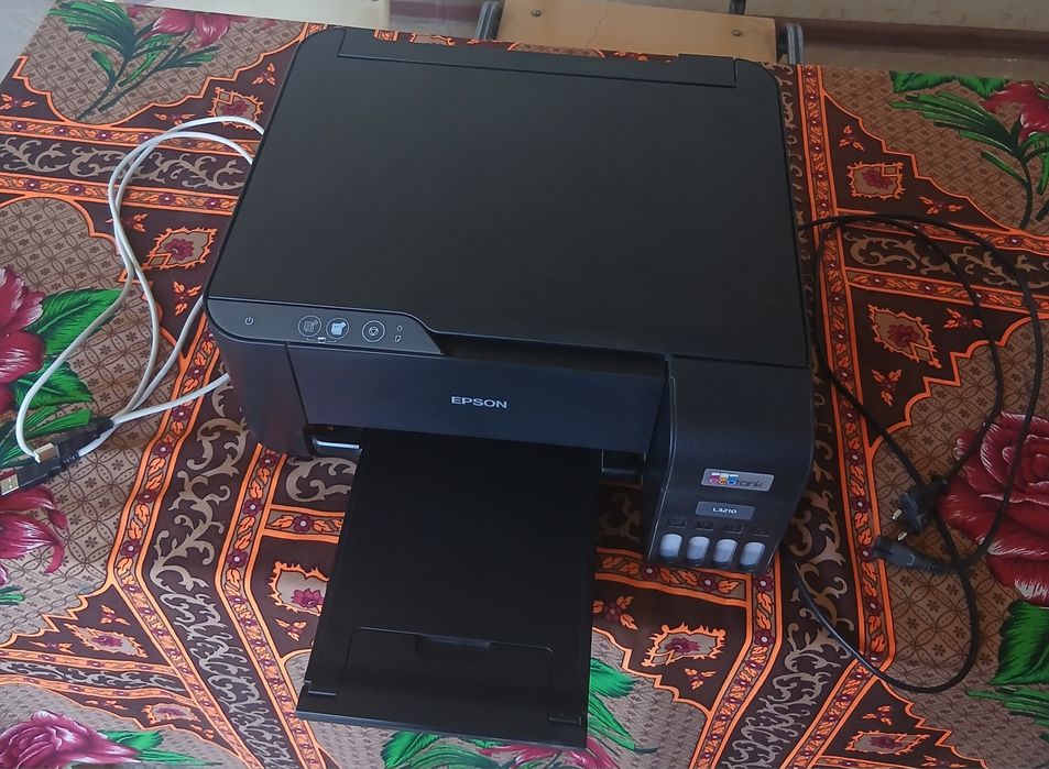 Printer sotiladi