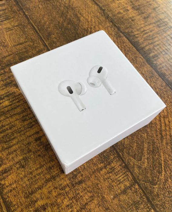 ЧИСТО НОВИ/ оригинални Airpods 2 gen
