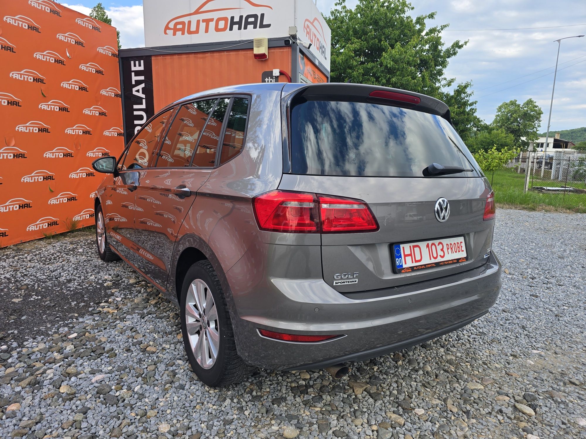 Volkswagen Golf Sportvan Finantare Rate-Credit