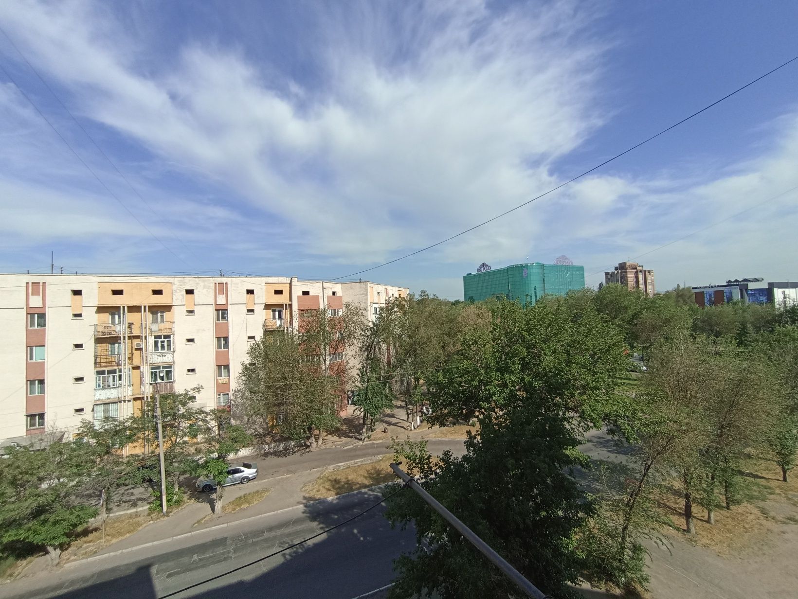 3х-комн кв Толе би 116, 4 эт, кирпичн