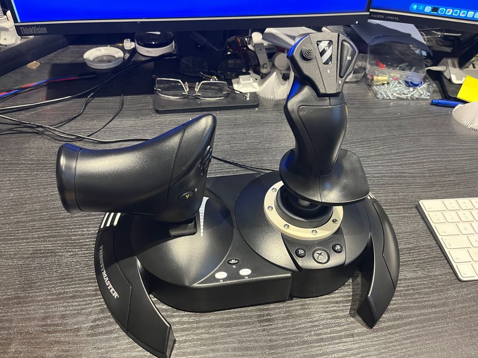 Thrustmaster Hotas ONE