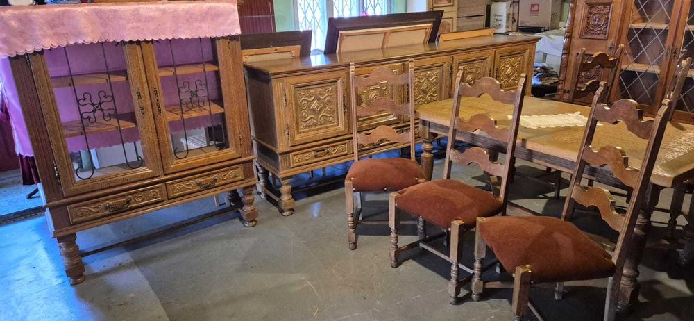 Vand mobila sufragerie