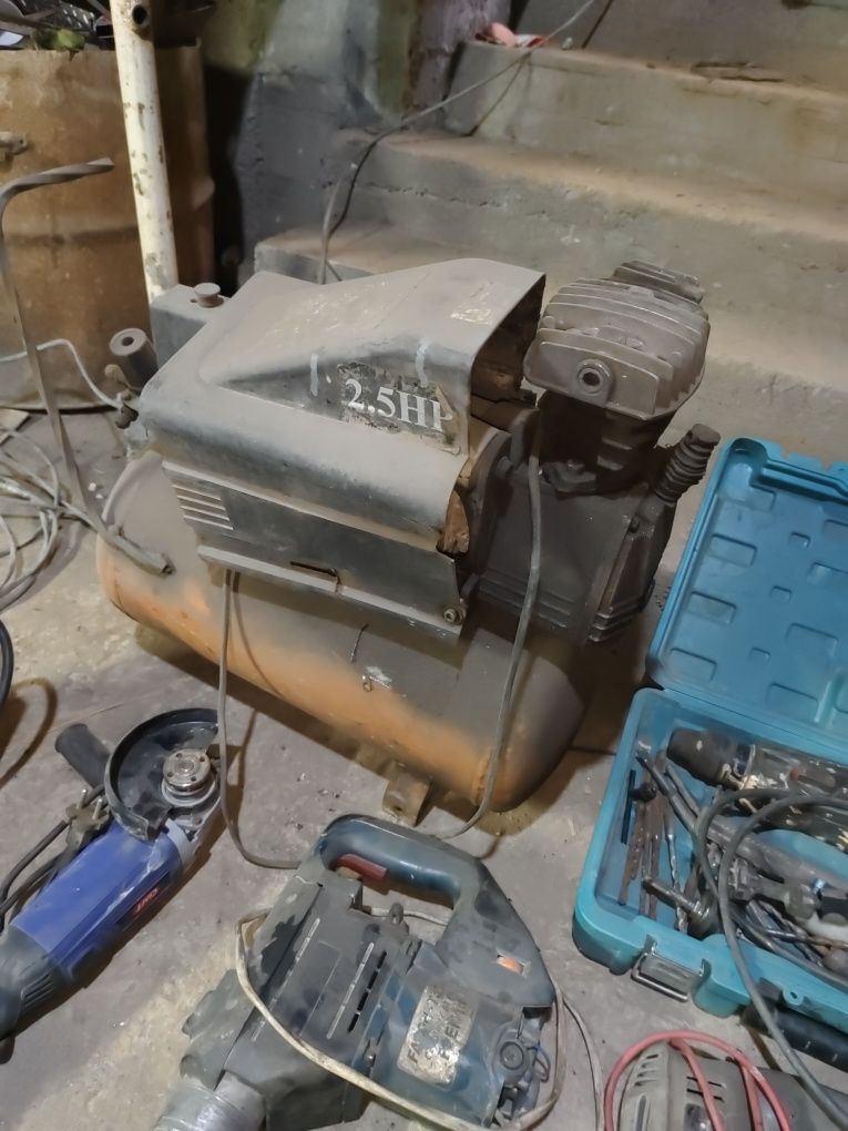Instrumentlar balgarka kampresr svarka drel perfarator