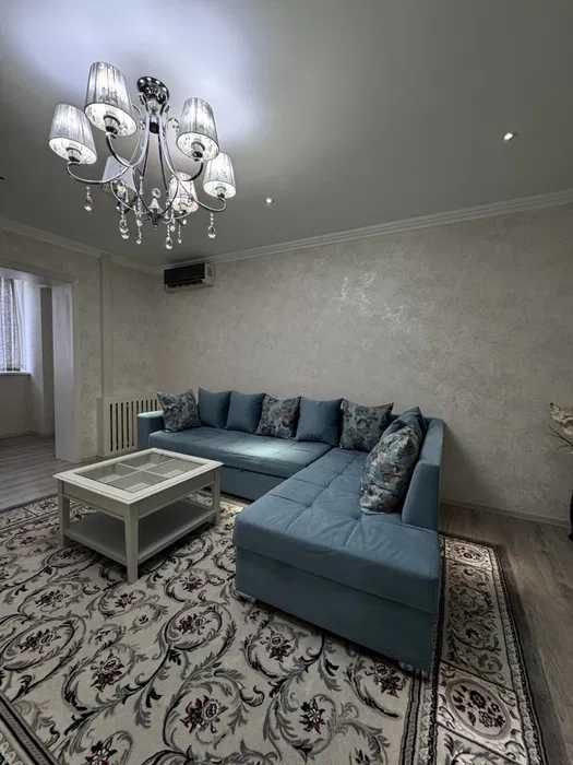 R5 Сдается ШИКАРНАЯ квартира ор-р в Ойбек метро 2/3/9