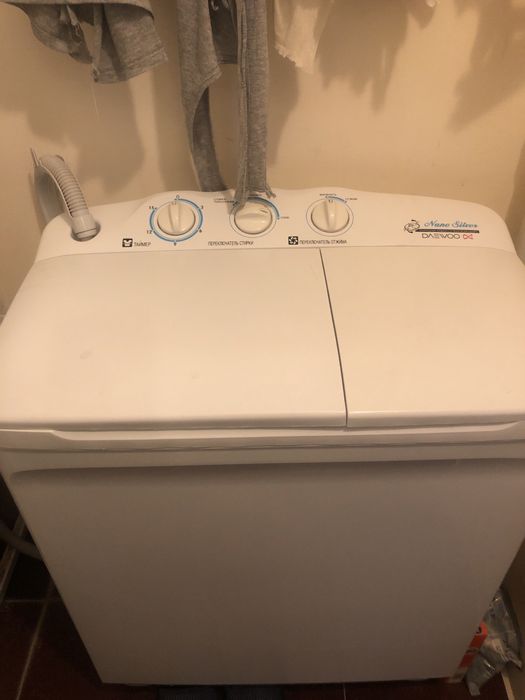 Продам стиральную машинку полуавтомат
