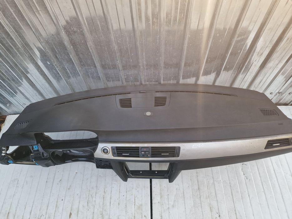Plansa bord Bmw seria 3 E90,E91
