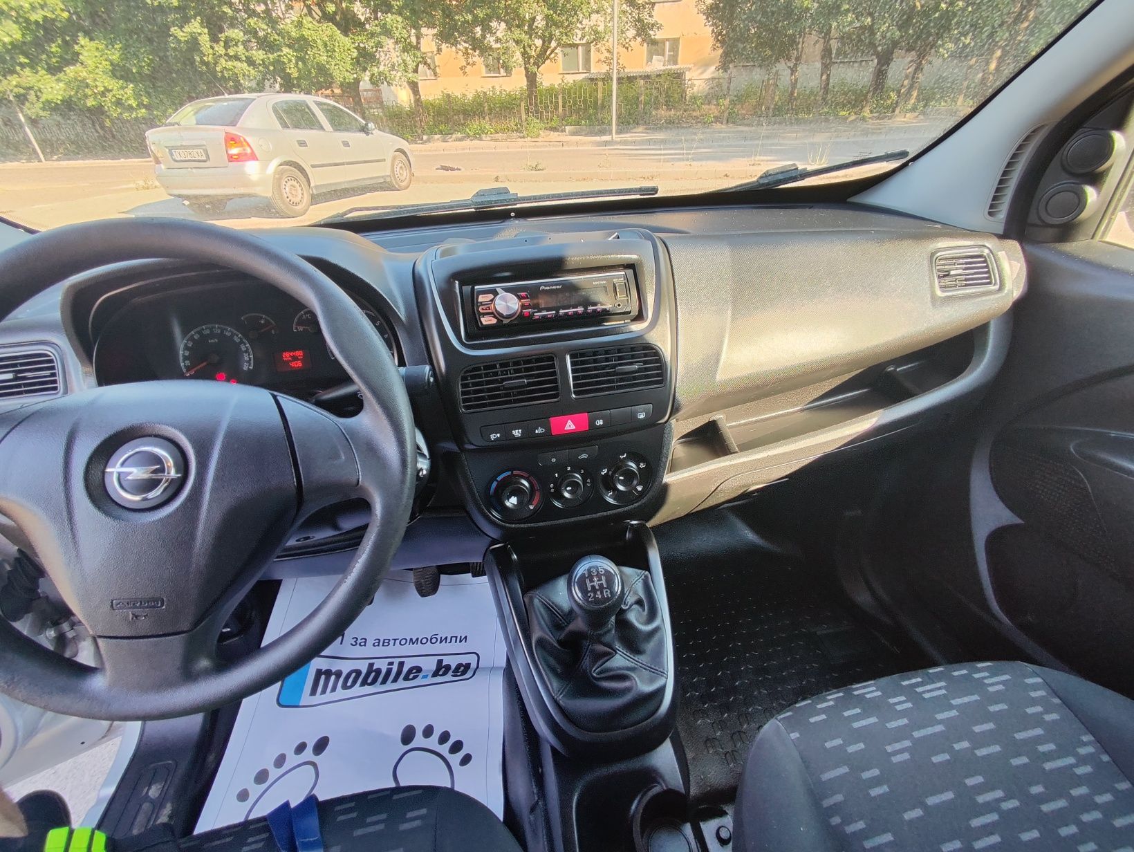 Нов внос OPEL COMBO Maxi