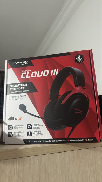 Игровая гарнитура HyperX Cloud III — как новая!