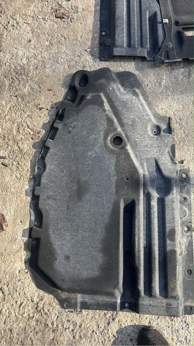 Кори под двигател кутия bmw x6 f16 x5 f16 бмв х6 ф16 х5 ф15 кори