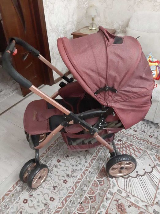 Продается детская коляска Голд