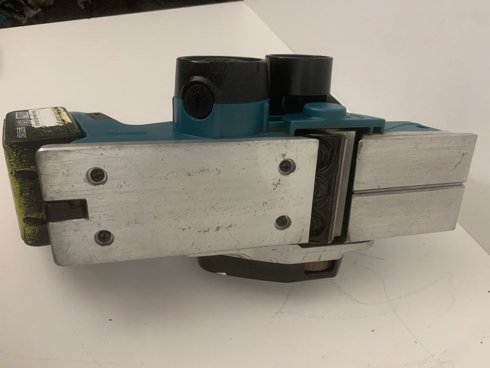 Makita DKP180 rindea