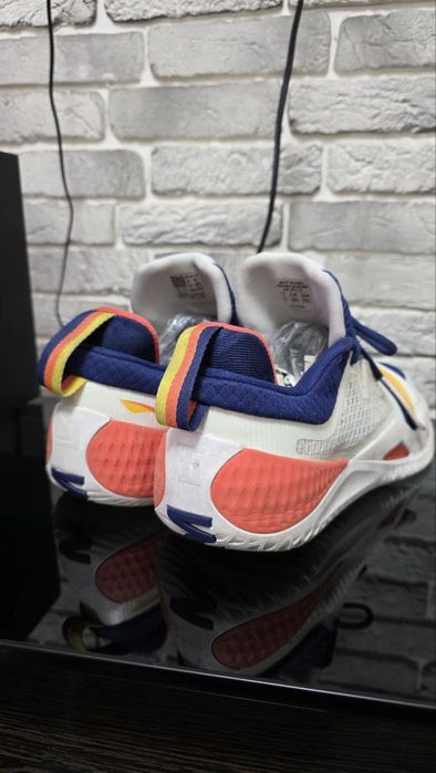 Оригинальные кроссы Li-ning