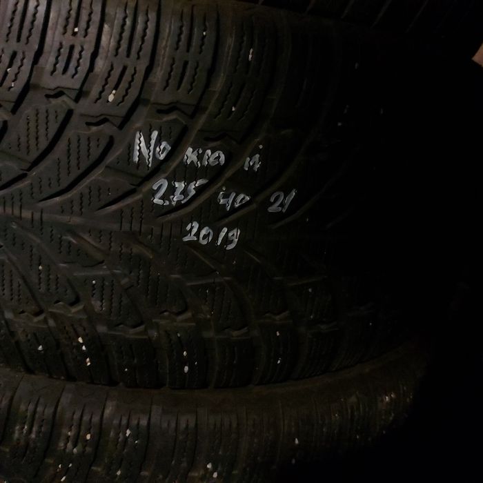275/40/21"Nokian 2бр.гуми