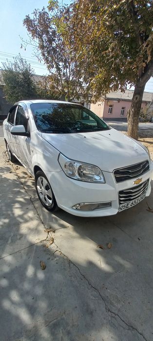 Nexia3 mexanika sotiladi