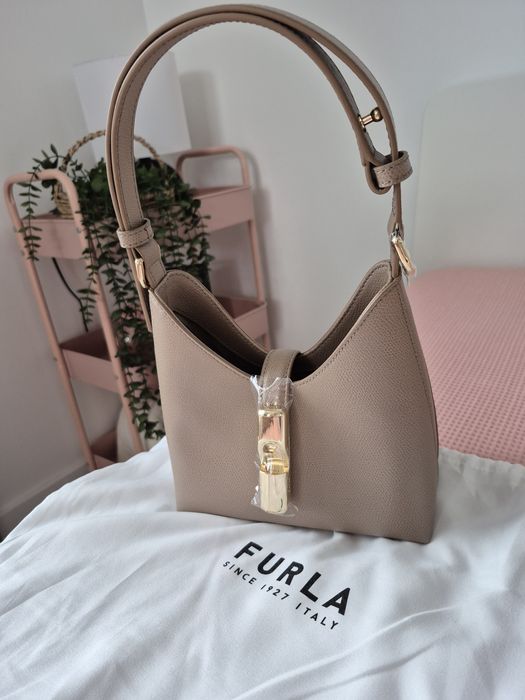 Чанта FURLA Iride в бежово