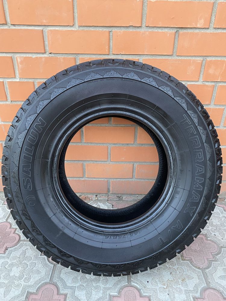 Продам 2 балона 265/75/R16 A/T