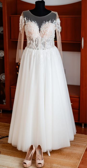 Vând rochie de mireasa