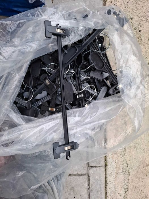 Закачалки за дрехи