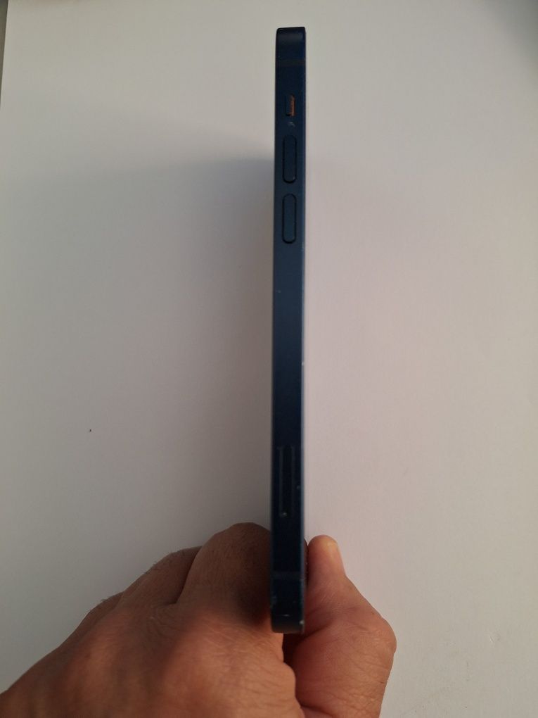 IPhone 12 128  gb памет