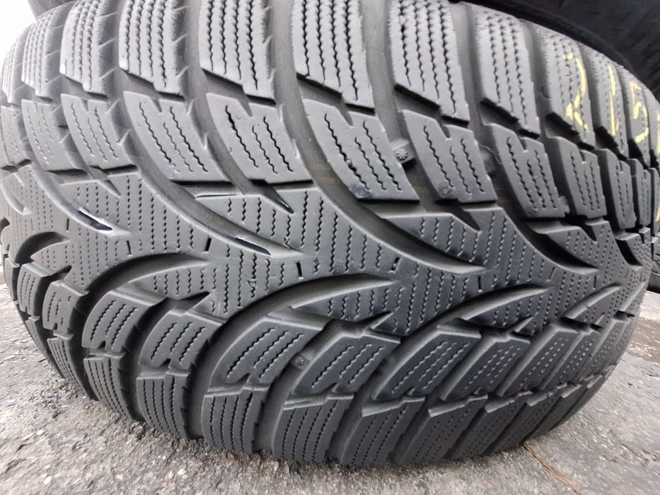 2 anvelope iarna 215/55r16 Nokian Montaj Gratuit