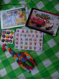 Lot de jucarii lemn şi puzzle, alfabet, forme geometrice